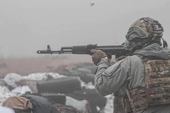 Генштаб: ЗСУ відбили атаки рф на 6 напрямках, під Авдіївкою відбито 21 штурм, під Мар’їнкою 18