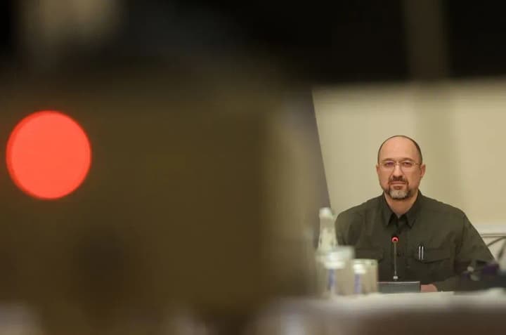 "Кожен ваш голос - вагомий внесок у спільну перемогу": Шмигаль подякував ЄС за рішення про 50 млрд євро для України