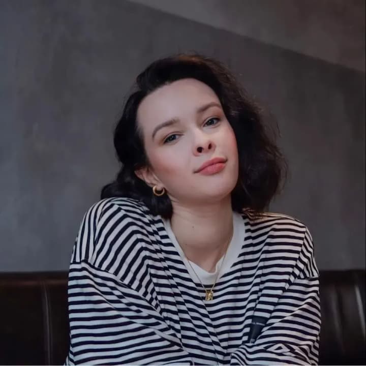 "Is she ready to go to Eurovision?": Kateryna Zabotkina, sign language interpreter of the National Selection, impressed the network with her work