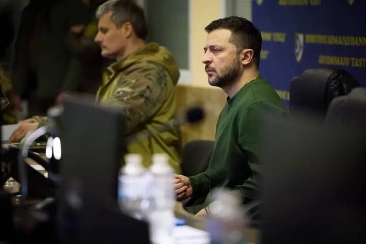 Zelenskyy discusses defense of Ukraine with new Western air defense systems with Eastern Air Command