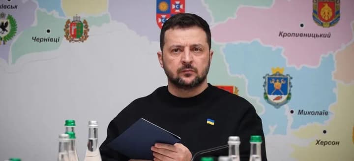 Zelenskyy visits Kropyvnytskyi: discusses support for IDPs and protection of critical infrastructure in the region