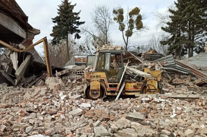 Атака безпілотників на Дніпропетровщину: у Новомосковську знищено майже всю комунальну техніку міста