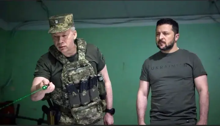 WSJ: зміна головкома тісніше пов'яже Зеленського з рішеннями на полі бою