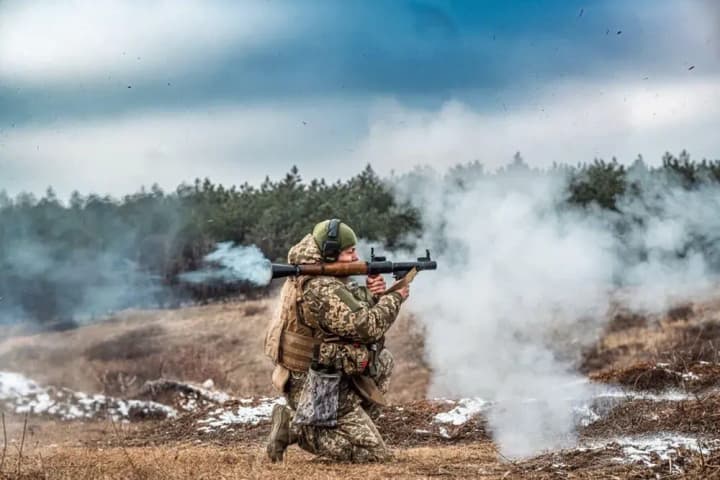 росіяни дещо активізували спроби наступу на Авдіївському напрямку - Лиховій