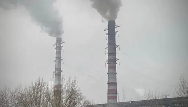 Russia attacks frontline TPP: six power workers wounded