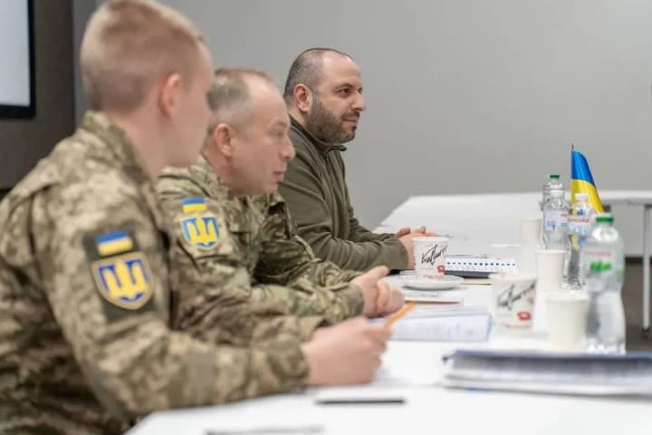 Umerov and Syrsky briefed U.S. senators on the situation at the front and the need for military assistance