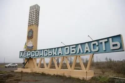 росіяни з дрона скинули вибухівку на Берислав: поранено 38-річного чоловіка