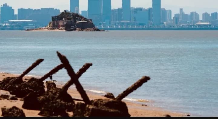 Напруженість у відносинах між Китаєм і Тайванем зростає: 5 кораблів КНР увійшли в "заборонені" води біля острова Кінмень