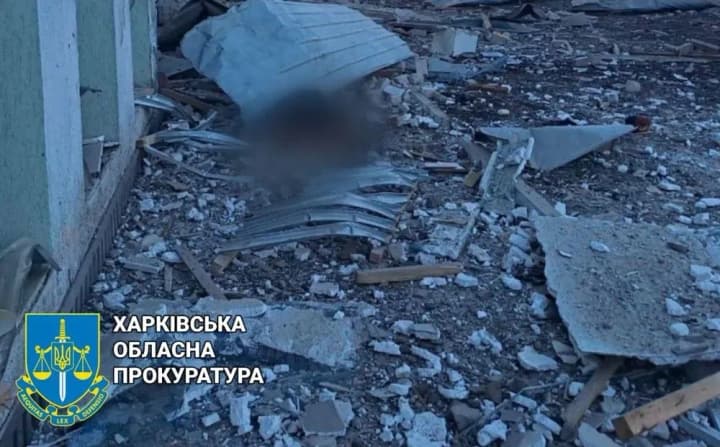 Airstrike on a railway station in Kharkiv region: a grandfather and his 6-year-old granddaughter were killed, prosecutors showed the consequences