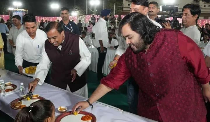 Предсвадебные мероприятия "самой богатой пары Индии": более 50 000 гостей угостили праздничным ужином