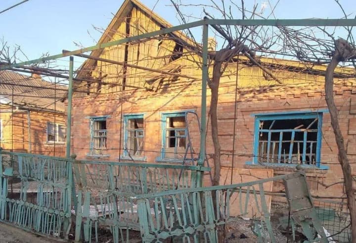 росіяни атакували Нікопольщину дронами та артилерією: поранено 72-річного чоловіка