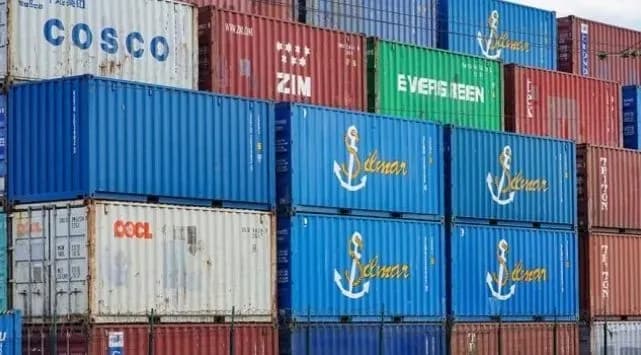 Turkey's exports to Russia fell by a third in February due to sanctions