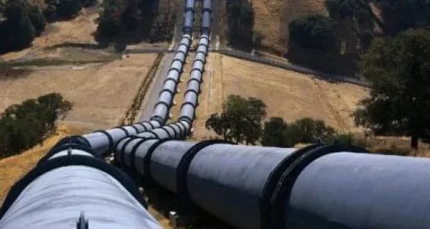 Нічні вибухи у Криму: в Феодосії знищено нафтопровід окупантів – АТЕШ