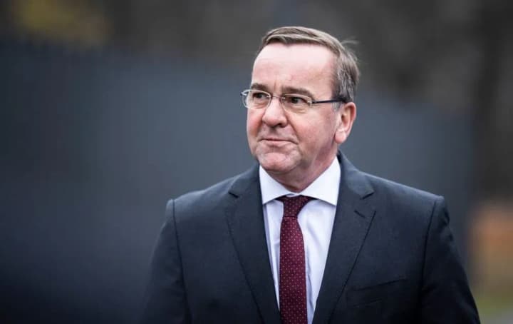 Міністр оборони ФРН Пісторіус назвав перехоплення розмови німецьких офіцерів гібридною атакою рф