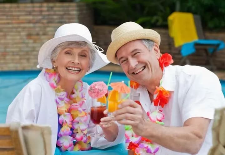 In Switzerland, a referendum rejected the increase in the retirement age and voted for the 13th pension