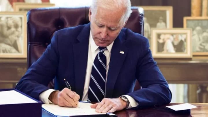 США на рік продовжили санкції проти рф через анексію Криму та війну на Донбасі