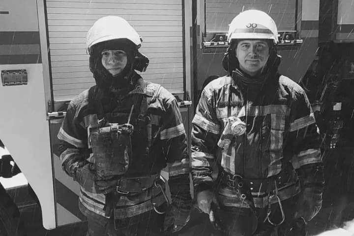 На Донеччині росіяни вбили рятувальників, які гасили пожежу спричинену обстрілом  