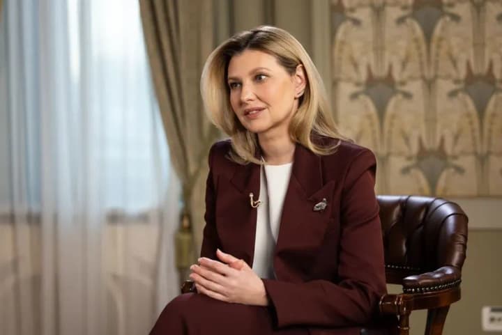 WP: Зеленська відмовилася летіти у США на виступ Байдена через присутність там вдови Навального. У команді Першої леді відреагували