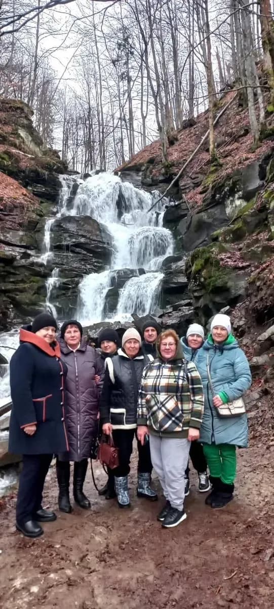 Благодійники влаштували родинам ветеранів та загиблих воїнів поїздку на Закарпаття