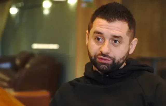 Арахамія обіціє повернути в закон відстрочку від мобілізації для людей з інвалідністю та аспірантів