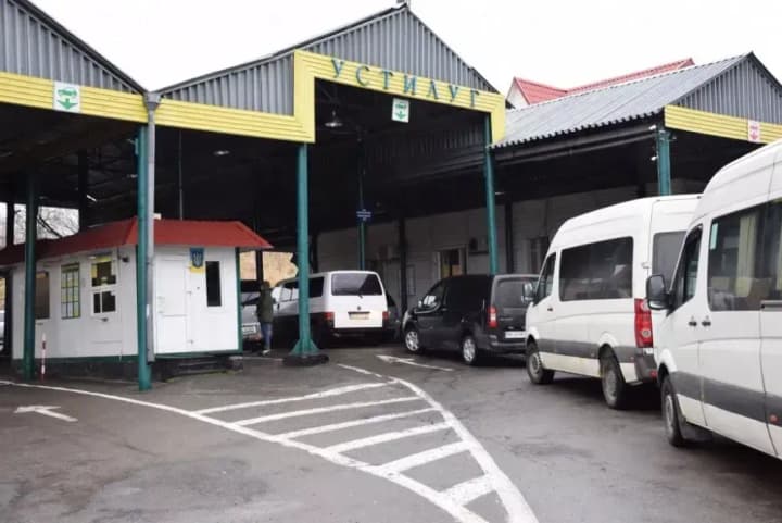 Польські фермери не пропускатимуть через ПП "Зосін" на виїзд з України жодної вантажівки - ДПСУ