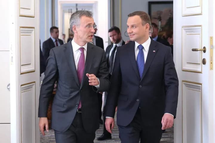 Stoltenberg and Duda discuss russia's war against Ukraine