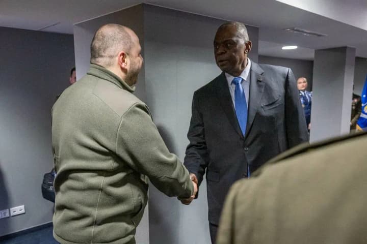 Umerov discusses Ukraine's defense needs with Pentagon chief