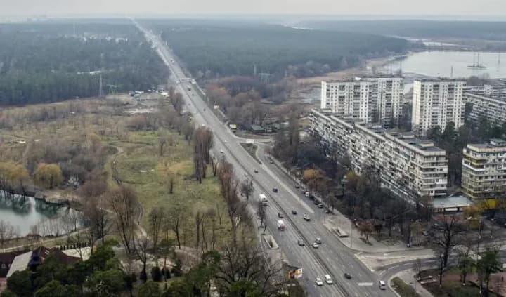 В Святошинском районе - падение обломков ракеты