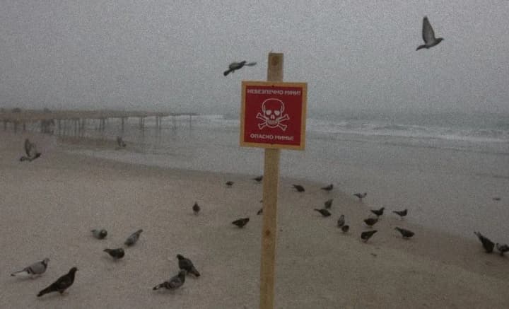 Corpse without legs discovered in Mykolaiv region, deceased ignored warnings of mine danger - Ukrainian Defense Forces South