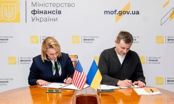 Ukraine signs agreement with the US to defer debt payments