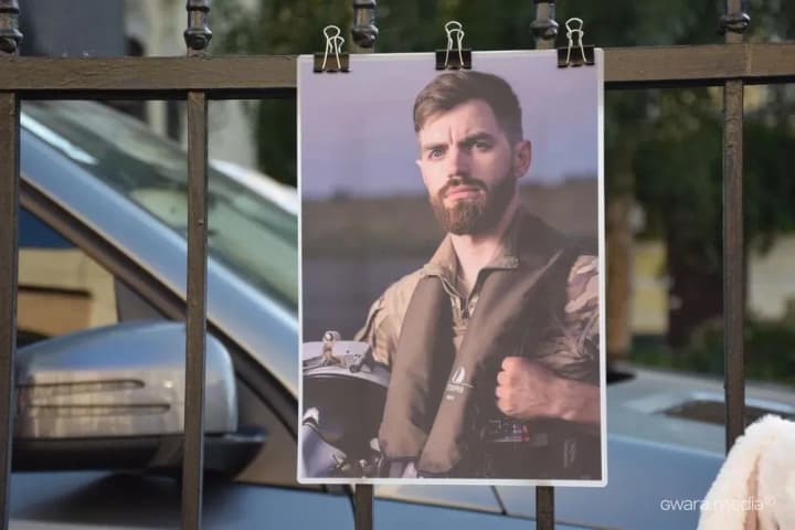 В Харькове назвали въезд в честь военного летчика Джуса и переименовали ряд улиц, связанных с россией