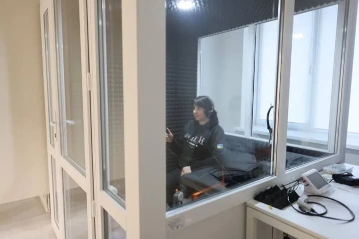 В Superhumans Center відтепер відновлюватимуть слух захисникам