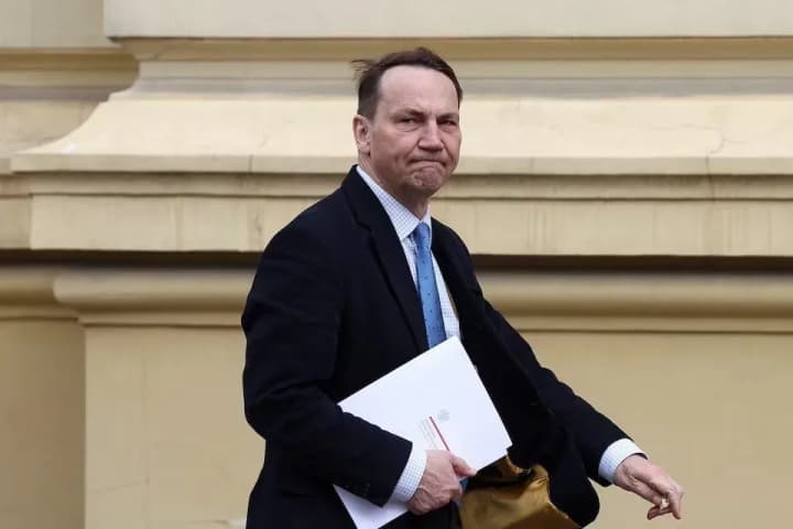 Пропозиція Столтенберга створити 5-річний фонд допомоги для України у $107 млрд викликала неоднозначну реакцію держав-членів НАТО