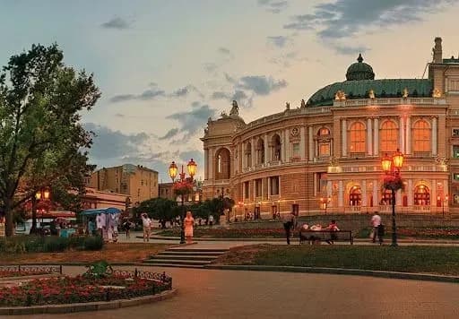 В Одесі прогриміли вибухи