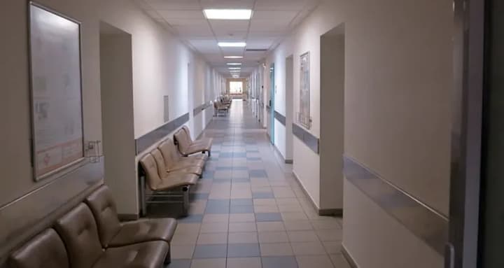 Британская разведка: в россии из-за нехватки врачей набирают персонал из африканских стран без подтвержденной квалификации