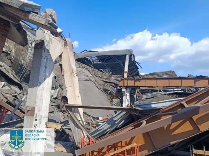 Rocket attack on a company in Zaporizhzhia: three people killed, one wounded