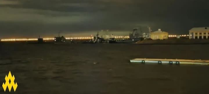 Guerrillas scouted the Russian Navy base in Kronstadt, where submarines are based - ATES