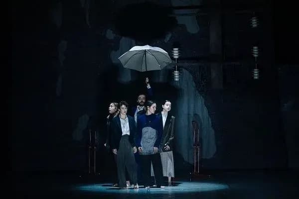 Танцювальна вистава "Д.І.М." про вимушену міграцію та дім всередині кожної людини повертається на київську сцену