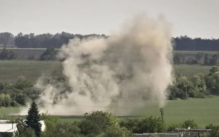 Під ворожий вогонь потрапили українські поліцейські, які привезли допомогу мешканцям Луганщини