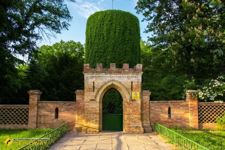 Американские благотворители передали технику общине Аскания-Нова для восстановления после деоккупации