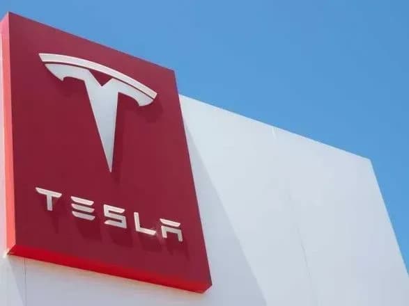 Tesla to lay off more than 10% of employees amid falling sales