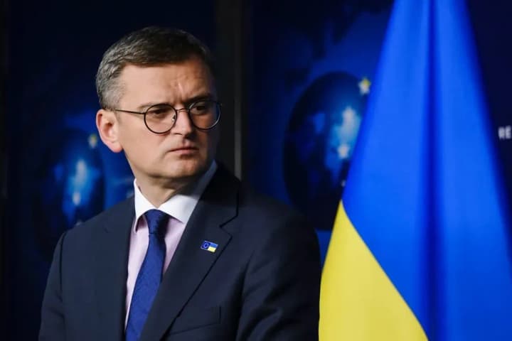 After Russian attack on Chernihiv, Kuleba points out the need for air defense: will call on G7 to follow German example of Patriot transfer