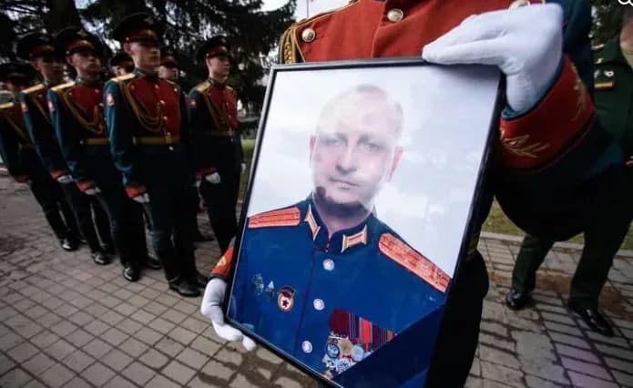 Авіаудар по пункту управління росіян в окупованому Луганську: ЗСУ ліквідували командира 59 бригади сухопутних військ рф