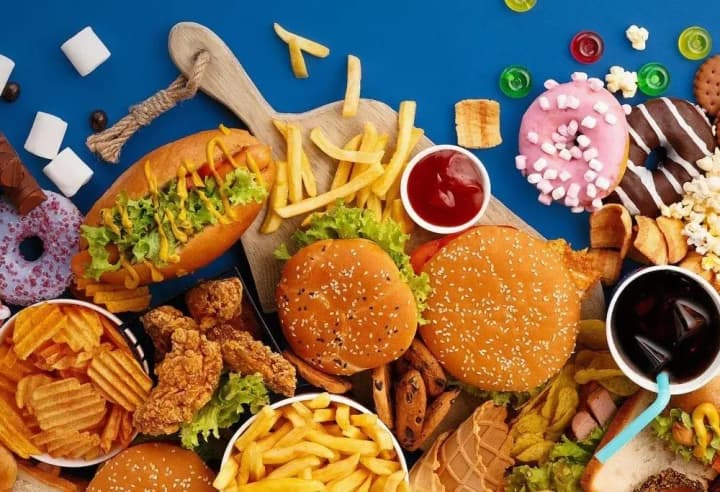 Какая пища повышает риск смерти от сердечно-сосудистых заболеваний - рассказали в Минздраве