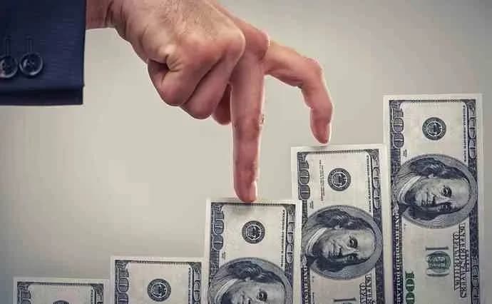 Ukrainian currency bonds rise after U.S. House approves bailout package - Bloomberg