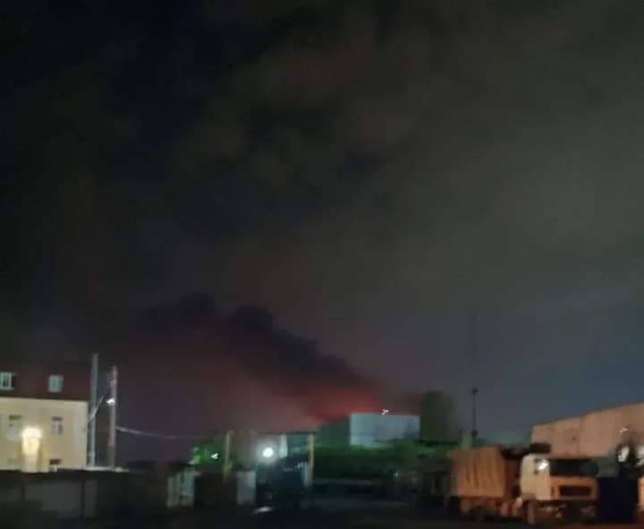 At night, drones attacked a refinery in the Ryazan region of Russia