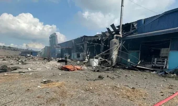 Шесть человек погибли в результате взрыва на деревообрабатывающем предприятии во Вьетнаме