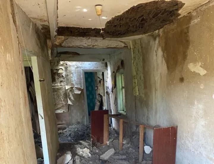 Militants shelled Dnipropetrovska oblast more than 10 times today, one wounded in Nikopol community