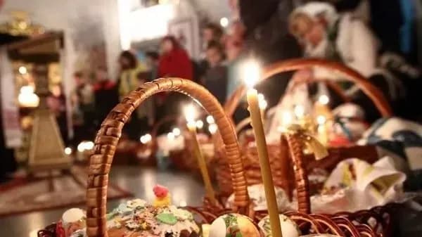 Easter 2024: where and when to watch the online broadcast of services