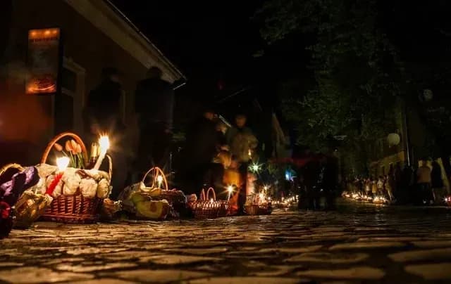 У Великодню ніч зафіксували 25 звернень щодо вчинення тих, чи інших правопорушень